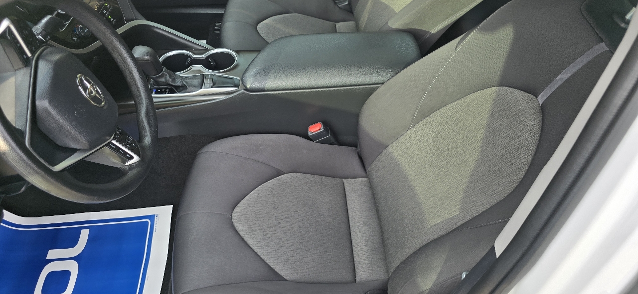 Toyota Camry LE 2022