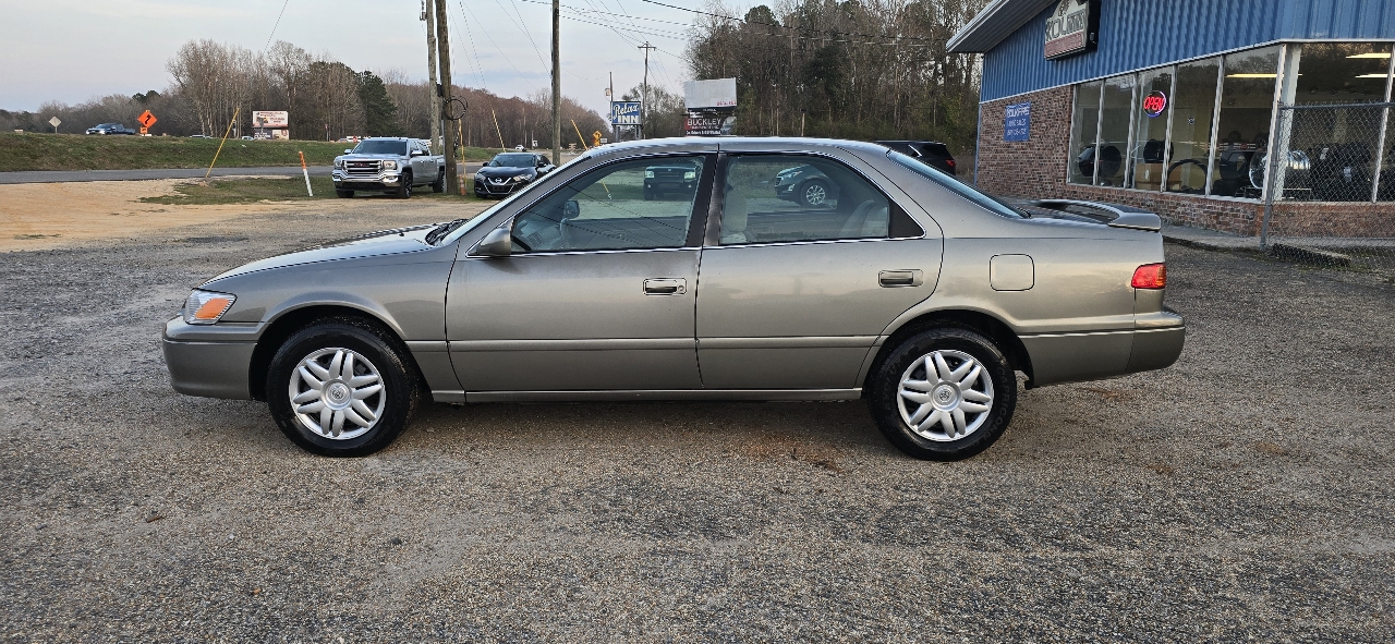 Toyota Camry XLE 2001