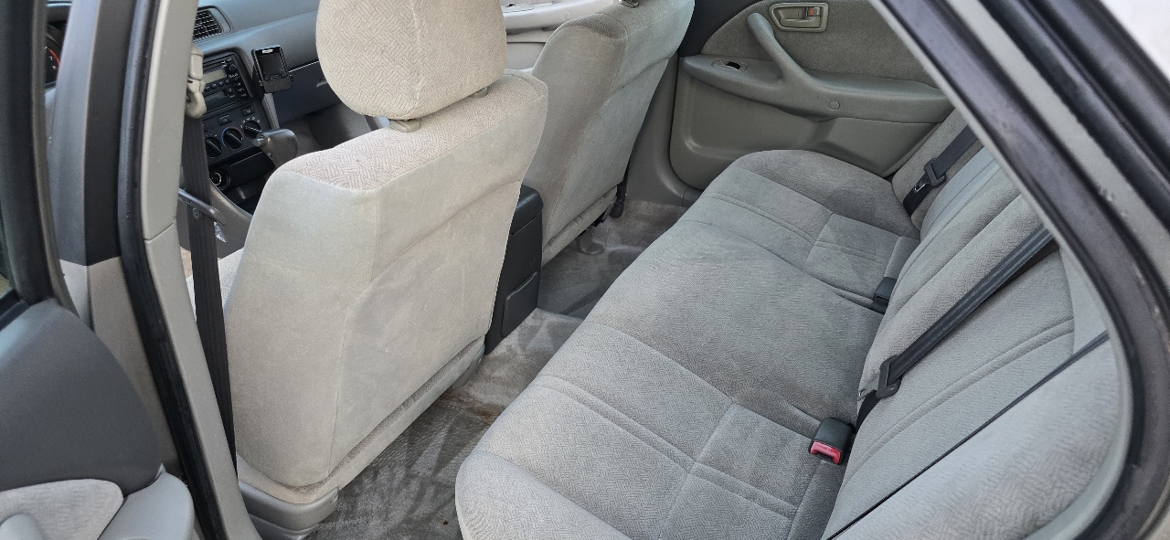 Toyota Camry XLE 2001