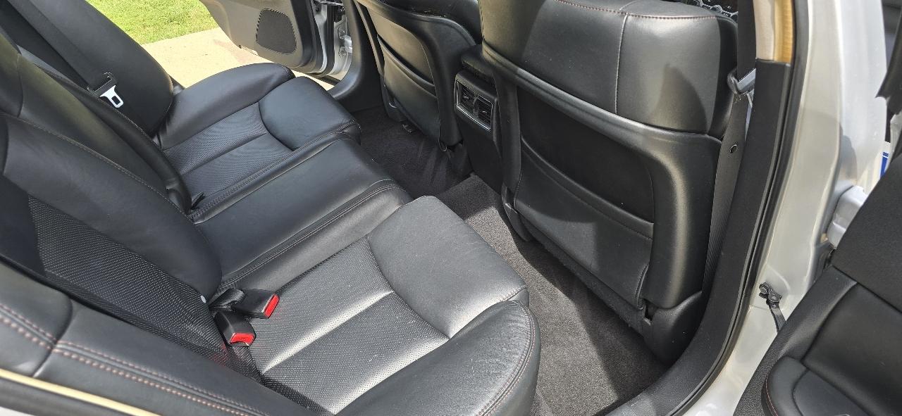 Nissan Maxima SV 2011