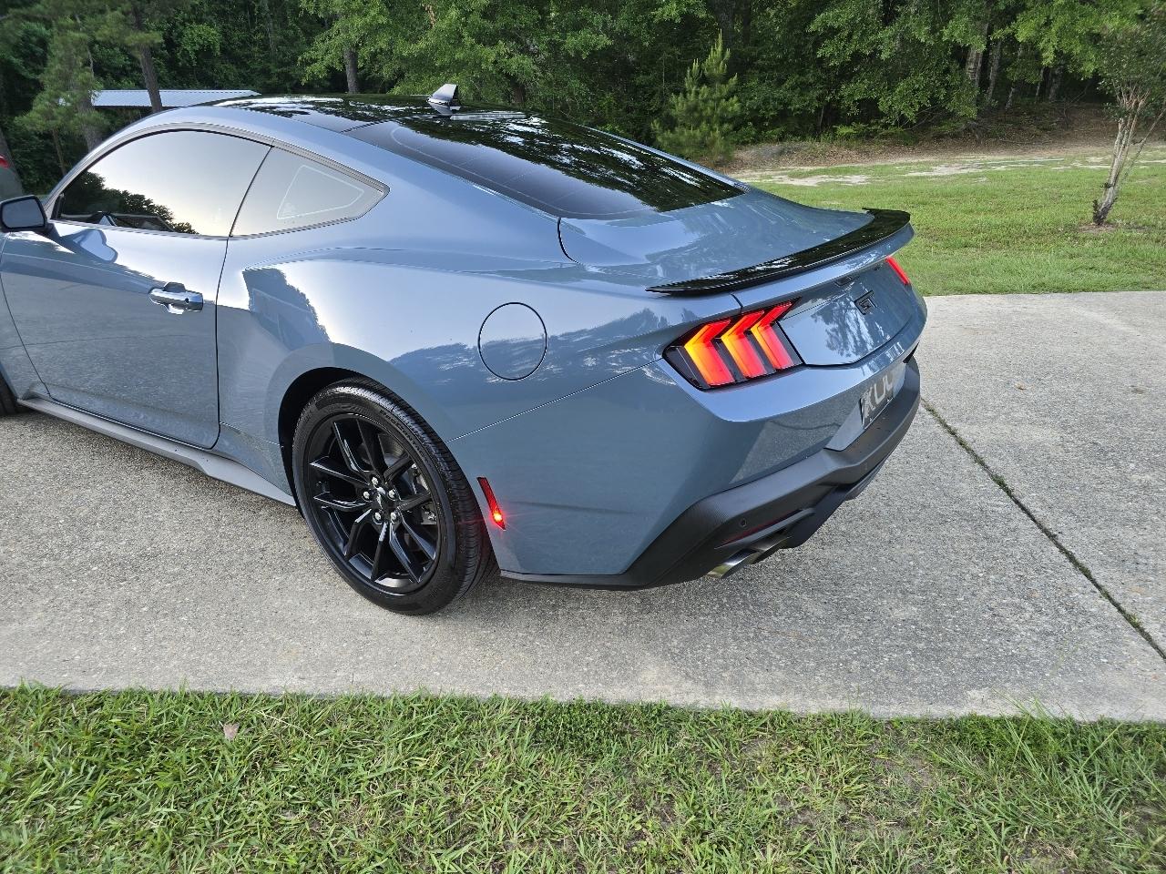 Ford Mustang GT Premium Coupe 2025