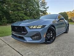 2025 Ford Mustang 