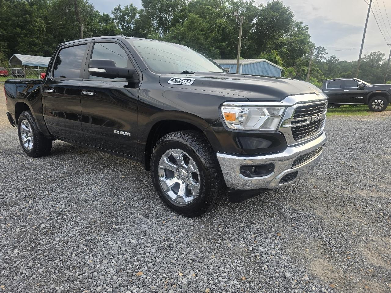 RAM 1500 Big Horn Crew Cab SWB 4WD 2020