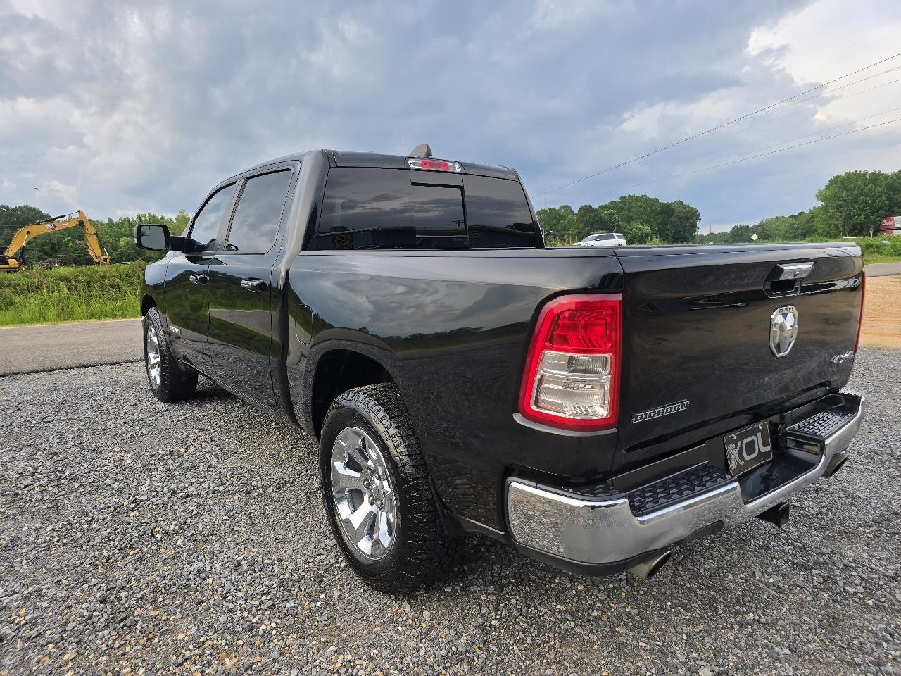 RAM 1500 Big Horn Crew Cab SWB 4WD 2020
