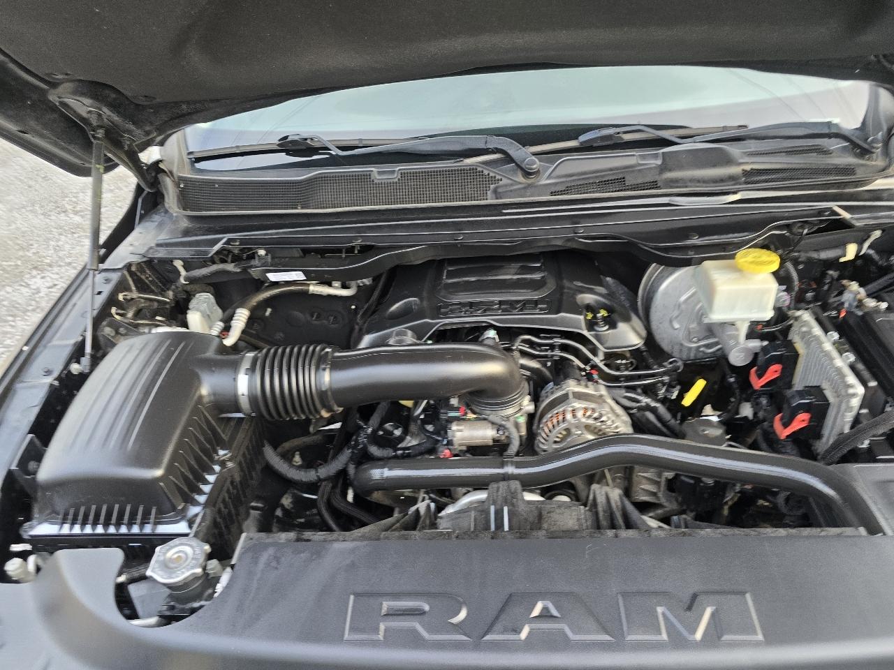 RAM 1500 Big Horn Crew Cab SWB 4WD 2020