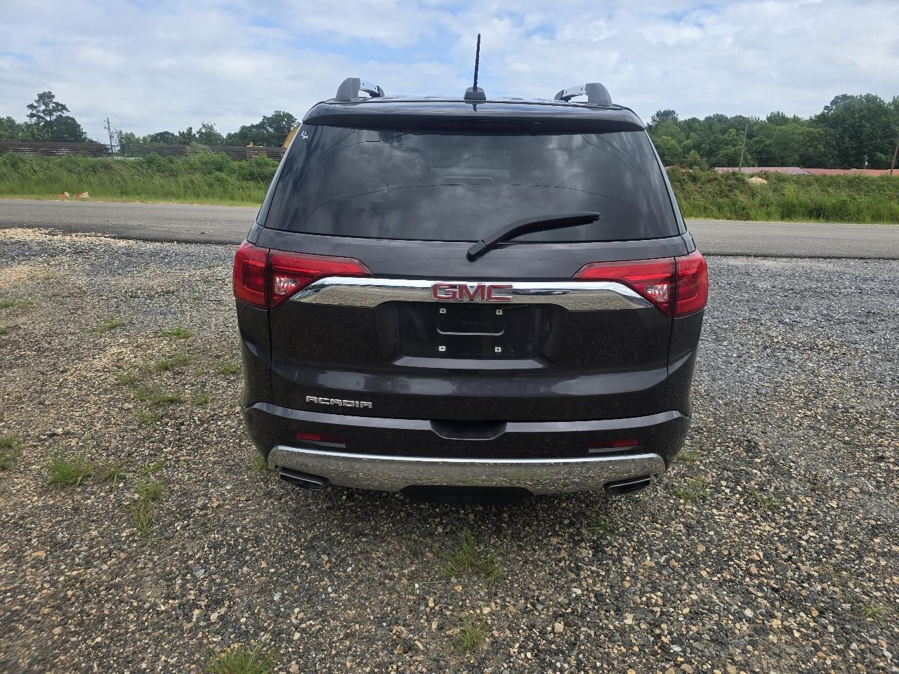 GMC Acadia Denali 2018