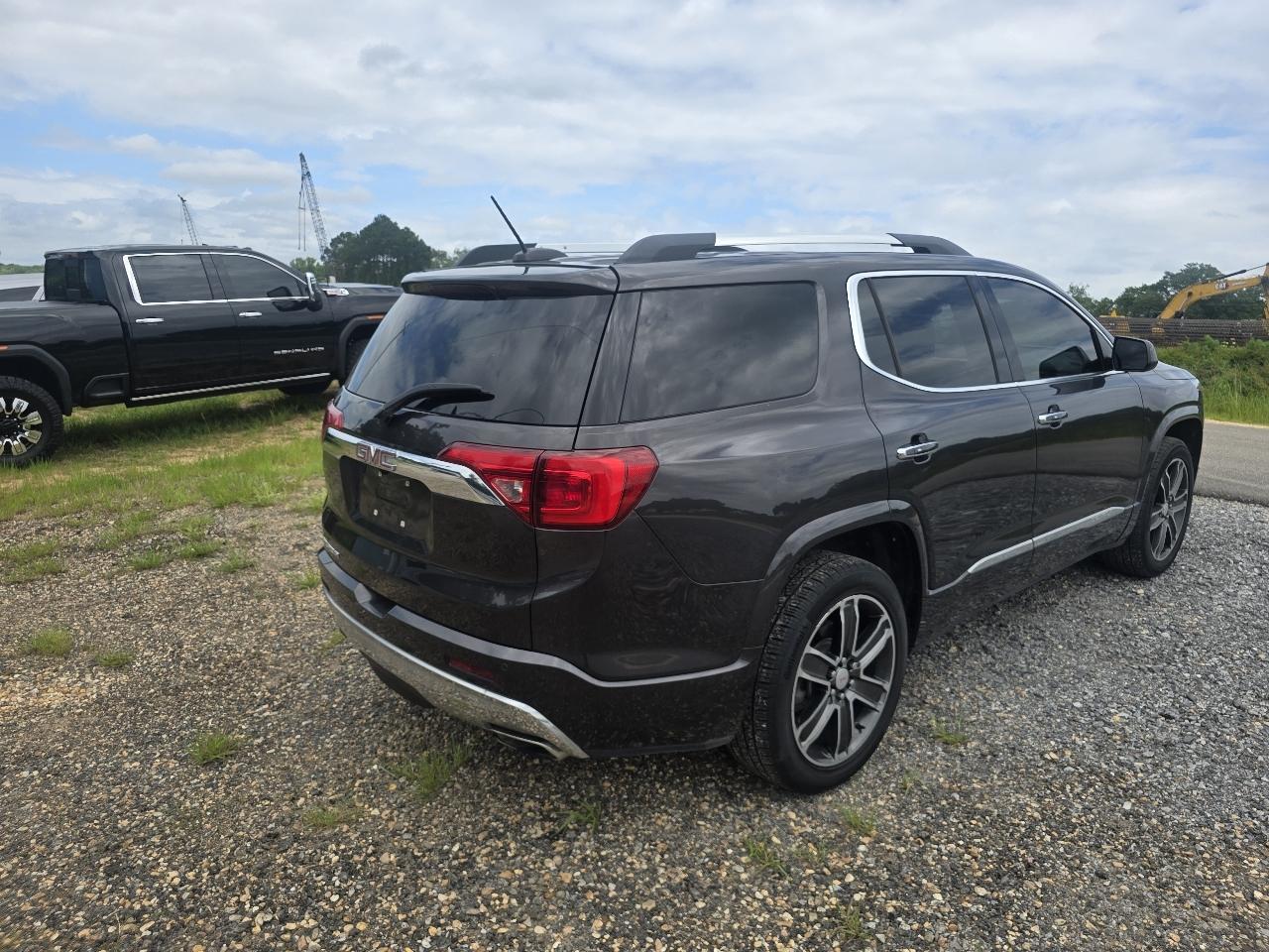 GMC Acadia Denali 2018