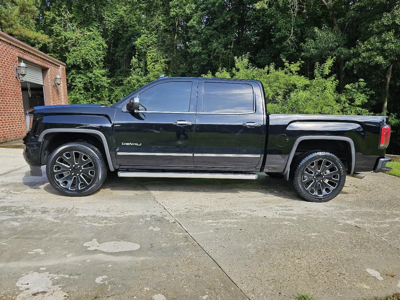GMC Sierra 1500 2WD Crew Cab 143.5" Denali 2016