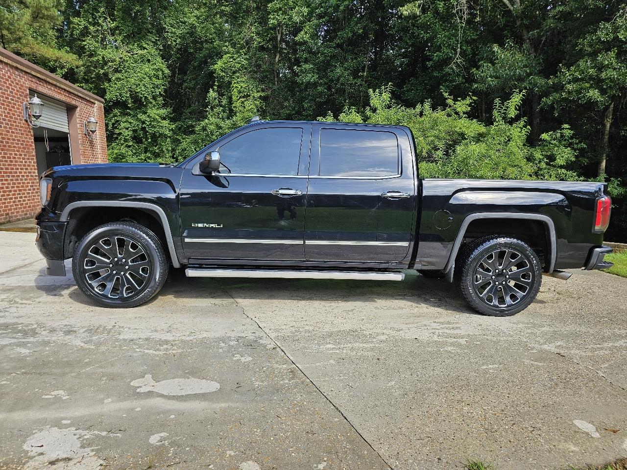 GMC Sierra 1500 2WD Crew Cab 143.5" Denali 2016