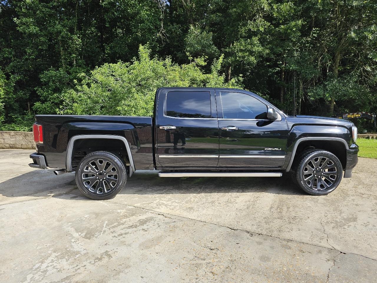 GMC Sierra 1500 2WD Crew Cab 143.5" Denali 2016