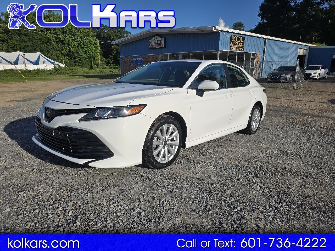 Toyota Camry LE 2020
