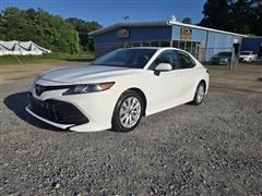 2020 Toyota Camry 