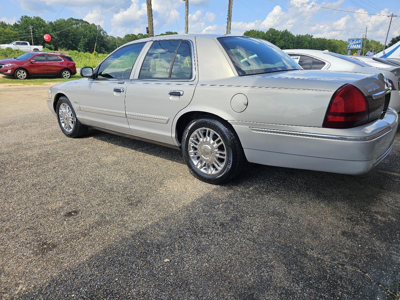 Mercury Grand Marquis LS 2009