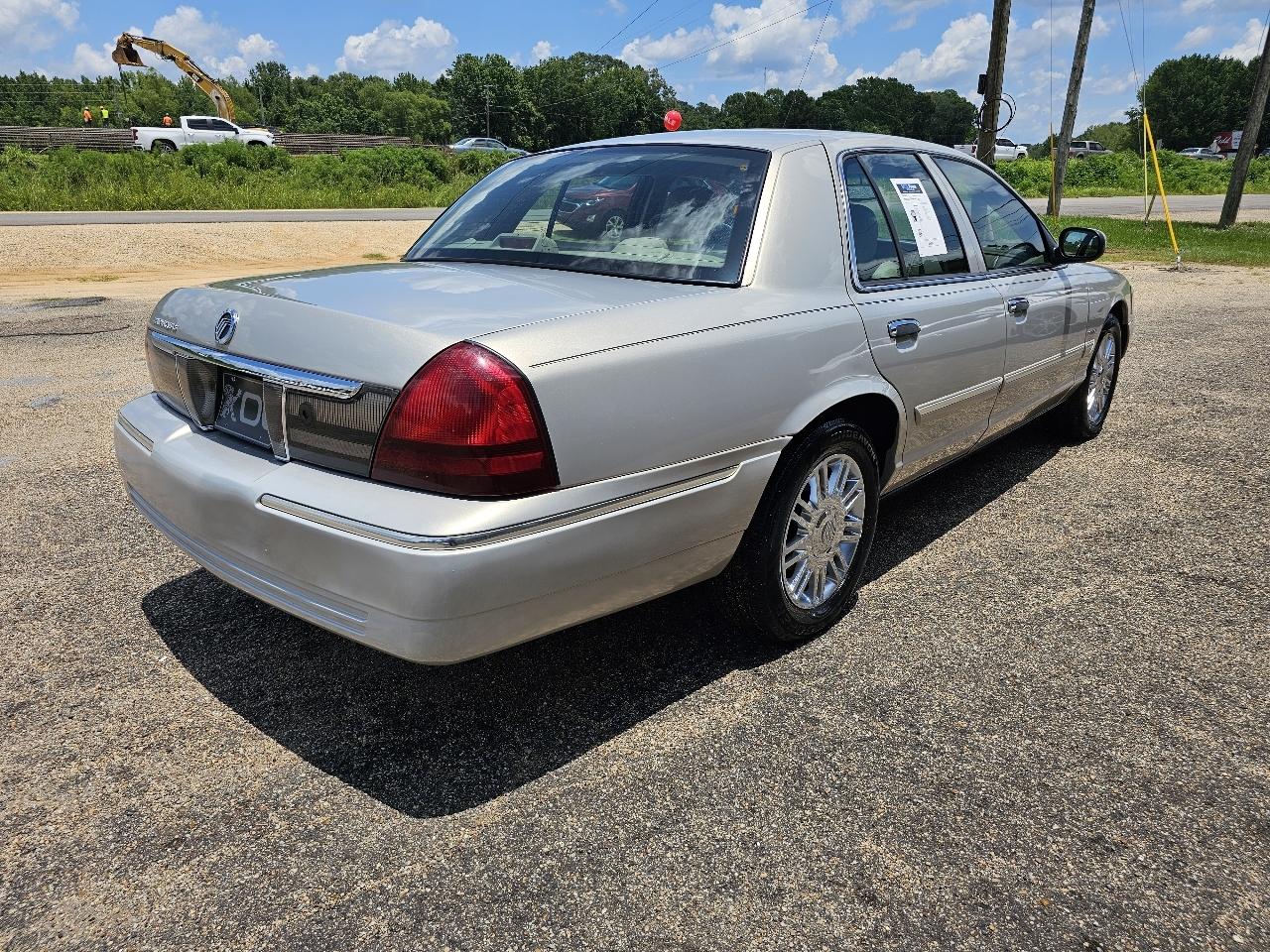 Mercury Grand Marquis LS 2009