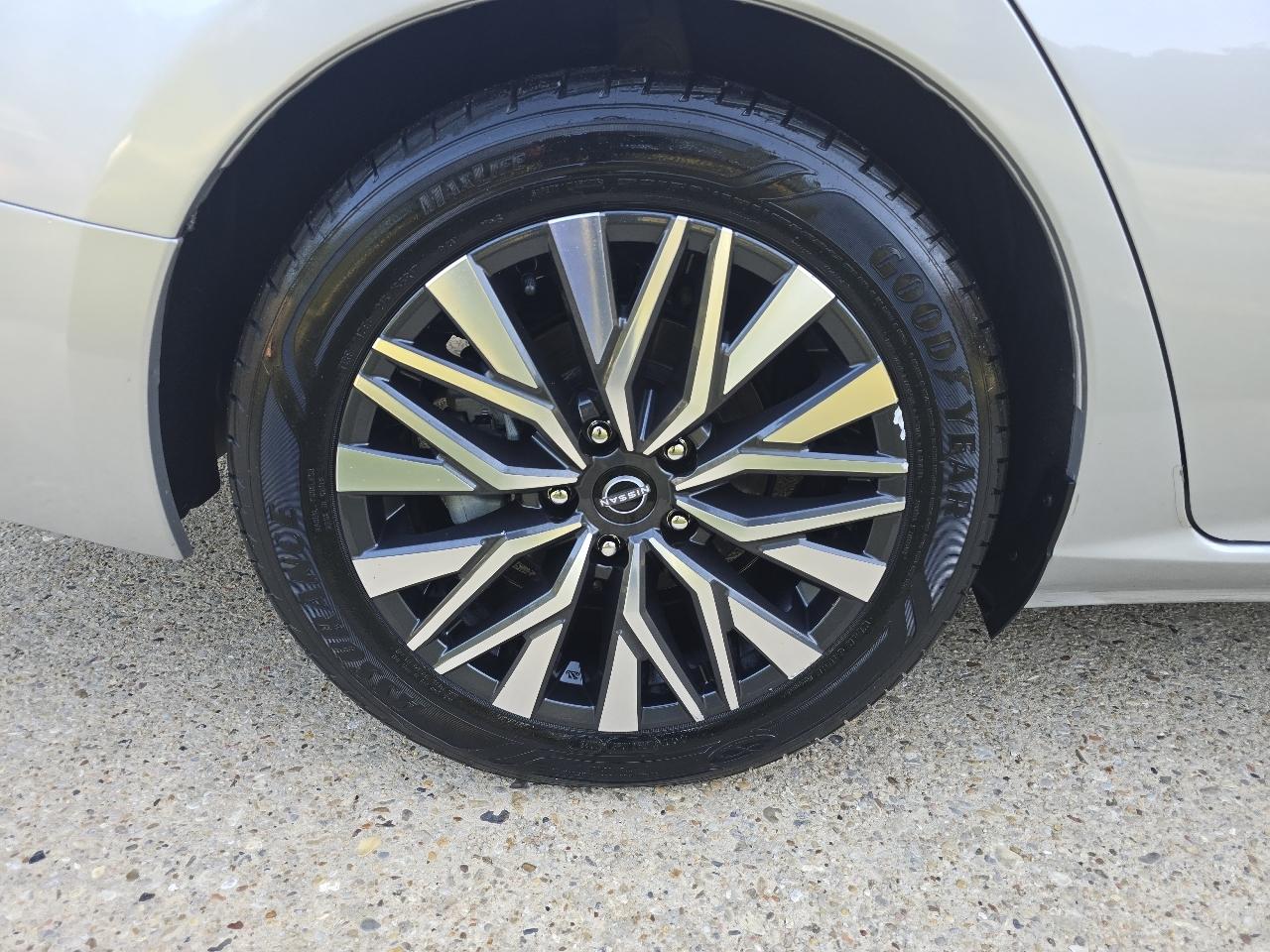 Nissan Altima 2.5 SV 2023