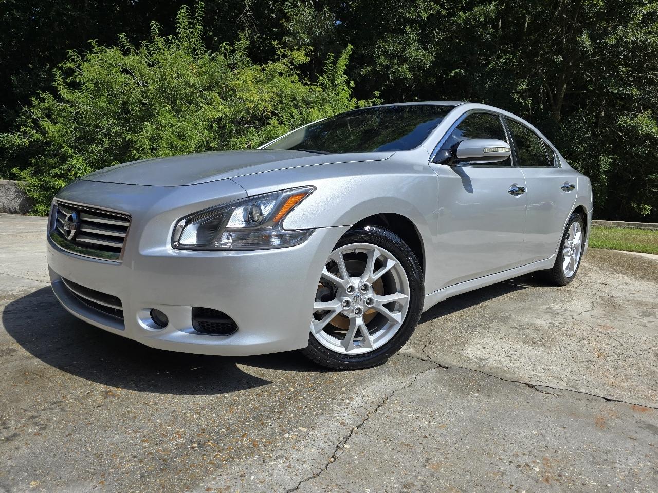 Nissan Maxima SV 2014