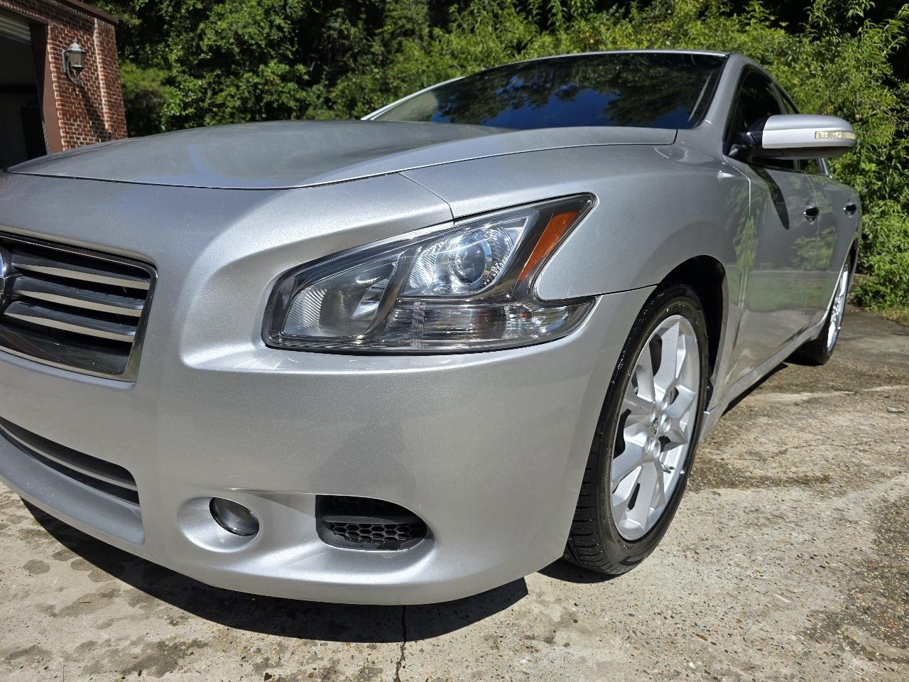 Nissan Maxima SV 2014