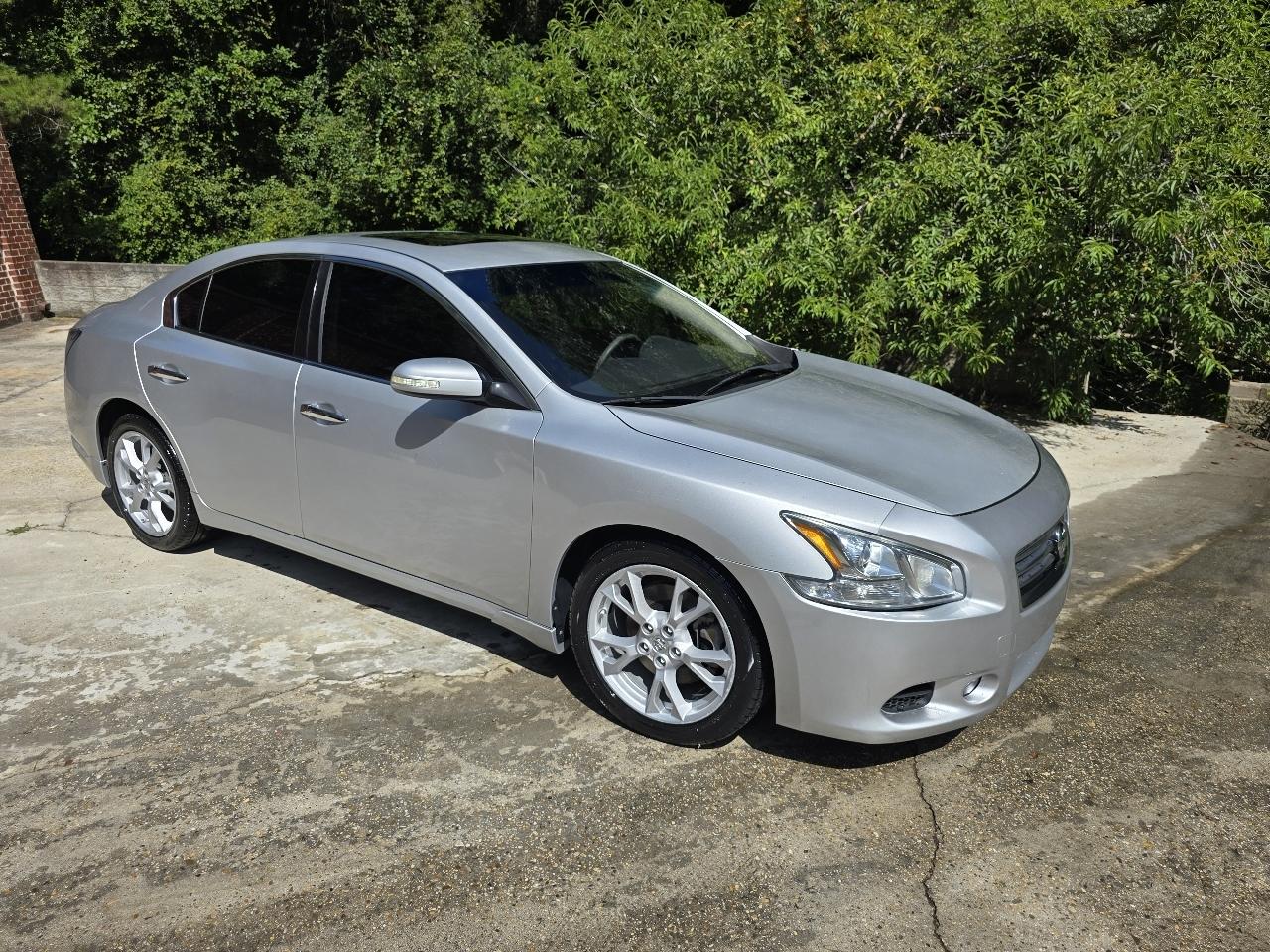 Nissan Maxima SV 2014