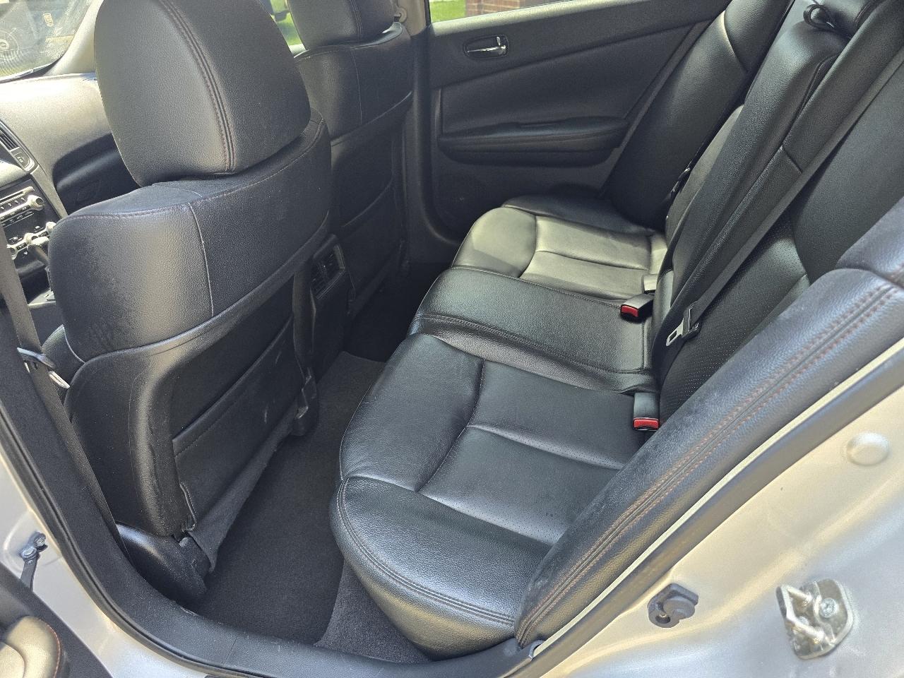 Nissan Maxima SV 2014
