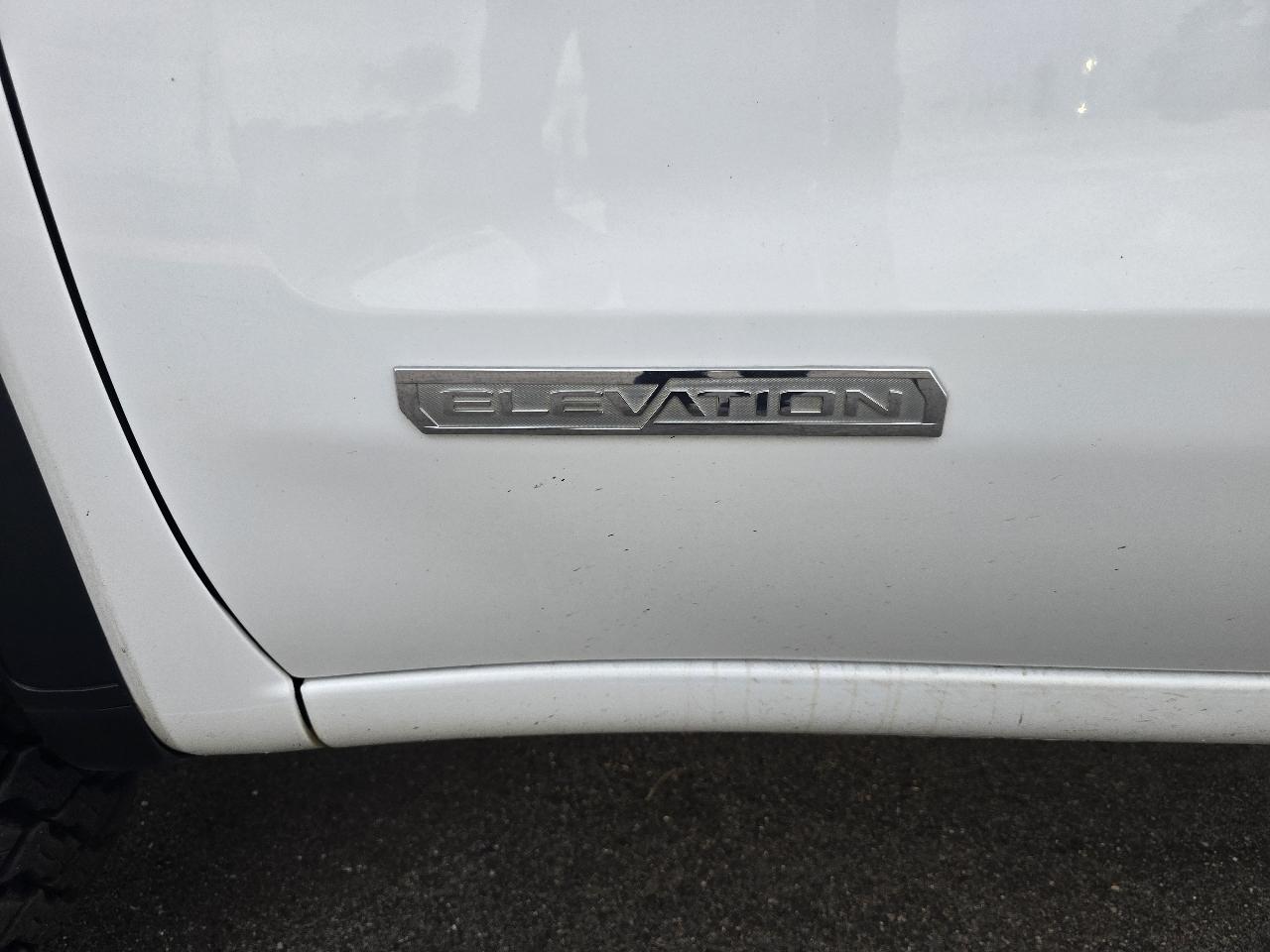 GMC Sierra 1500 Elevation Crew Cab 4WD 2020