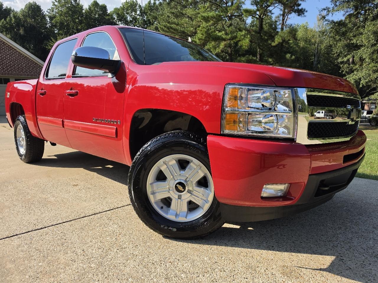 Chevrolet Silverado 1500 2WD Crew Cab 147" LTZ 2009