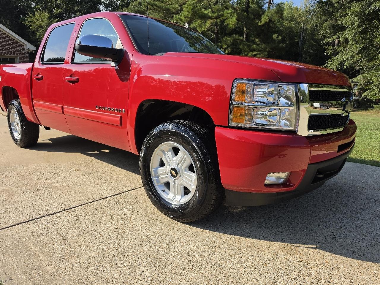 Chevrolet Silverado 1500 2WD Crew Cab 147" LTZ 2009