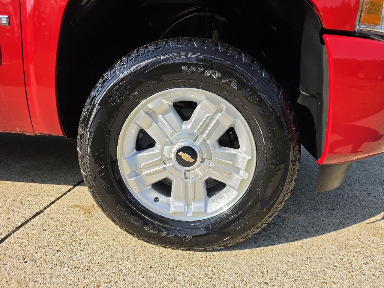 Chevrolet Silverado 1500 2WD Crew Cab 147" LTZ 2009