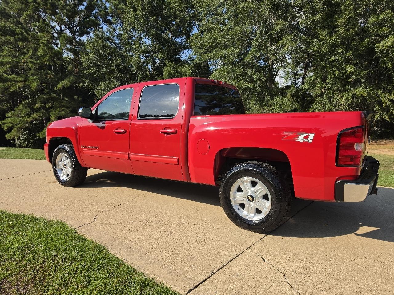 Chevrolet Silverado 1500 2WD Crew Cab 147" LTZ 2009