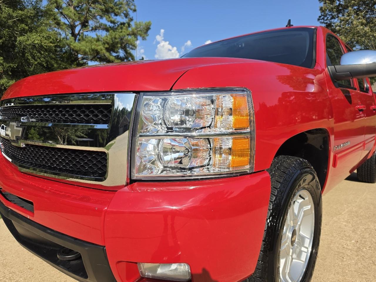 Chevrolet Silverado 1500 2WD Crew Cab 147" LTZ 2009