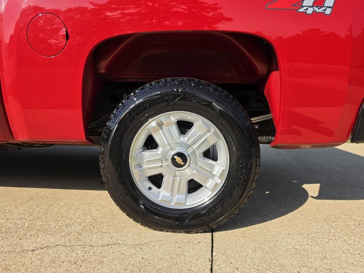 Chevrolet Silverado 1500 2WD Crew Cab 147" LTZ 2009