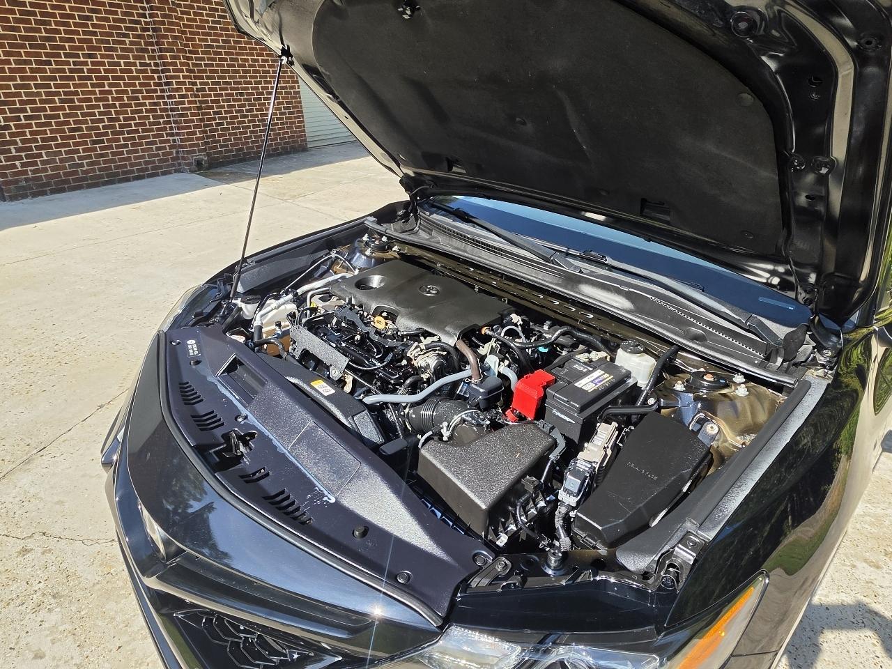 Toyota Camry SE 2021