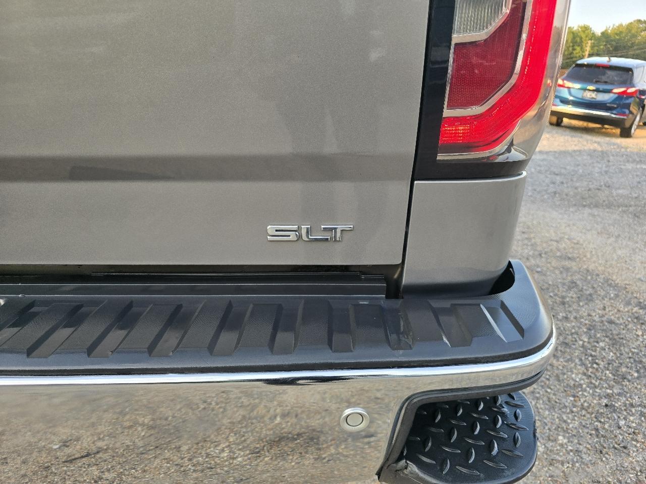 GMC Sierra 1500 2WD Crew Cab 143.5" SLT 2017