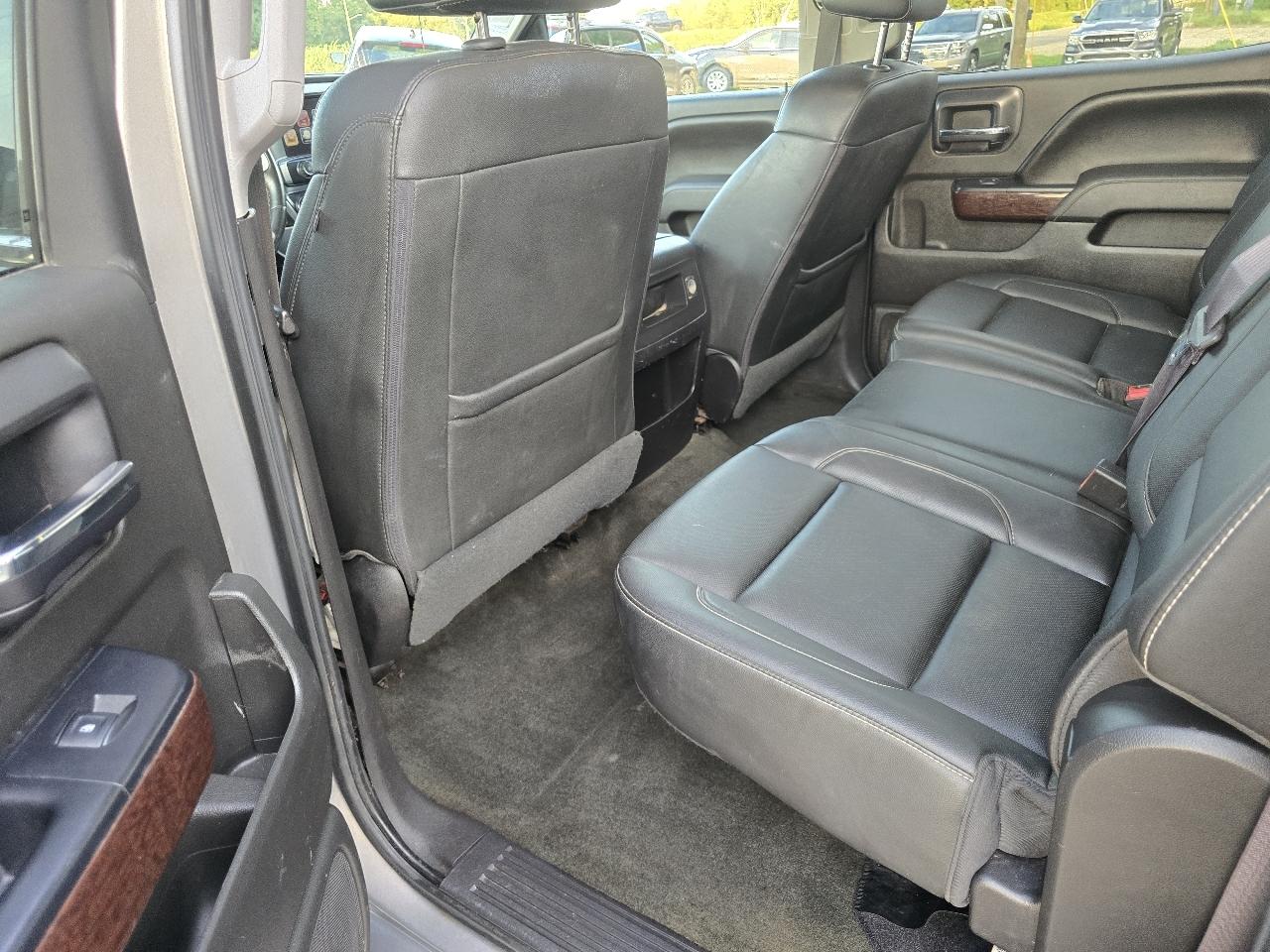 GMC Sierra 1500 2WD Crew Cab 143.5" SLT 2017