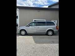 2015 Chrysler Town & Country 