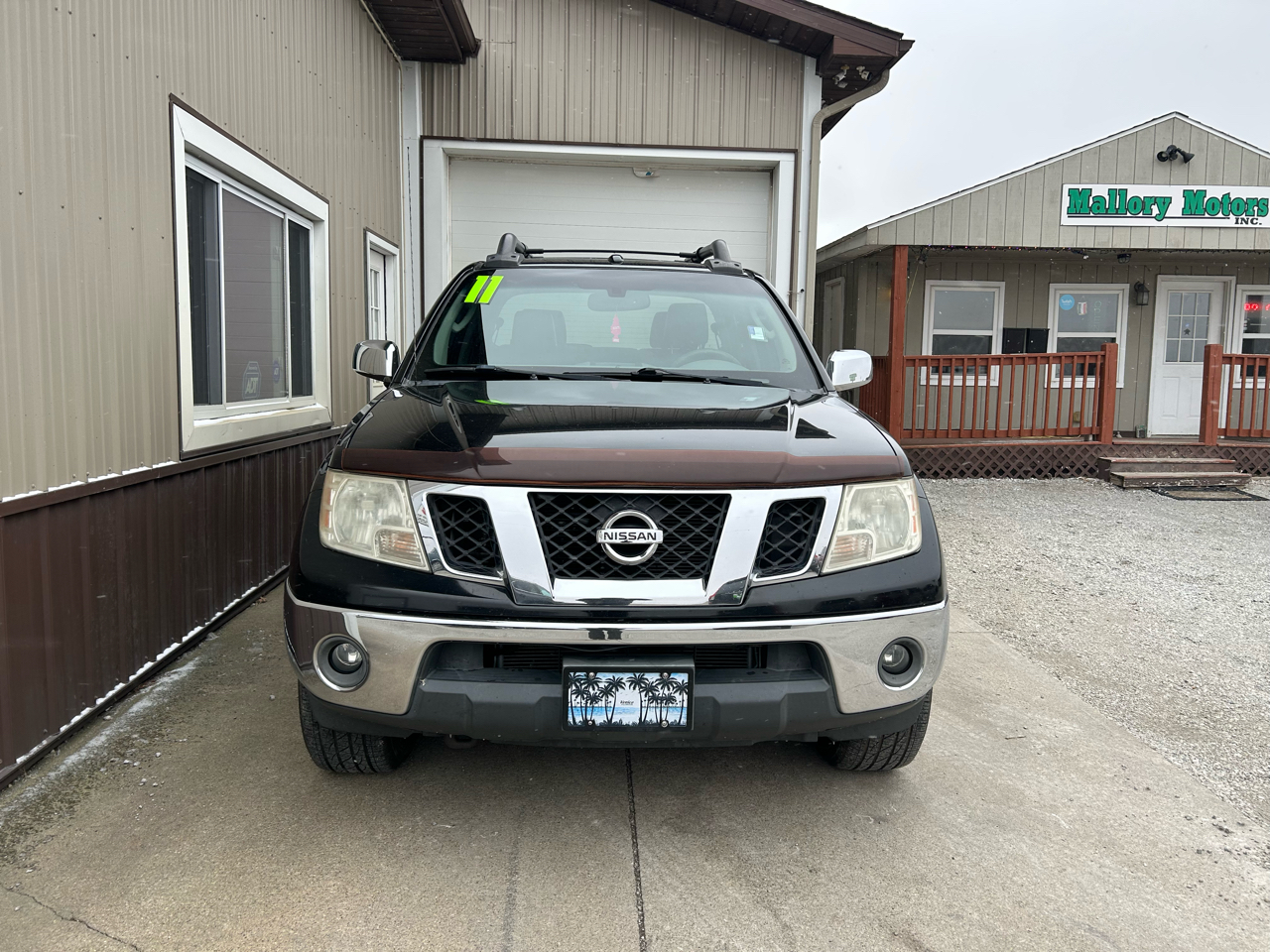 Nissan Frontier 4WD Crew Cab LWB Auto SL 2011