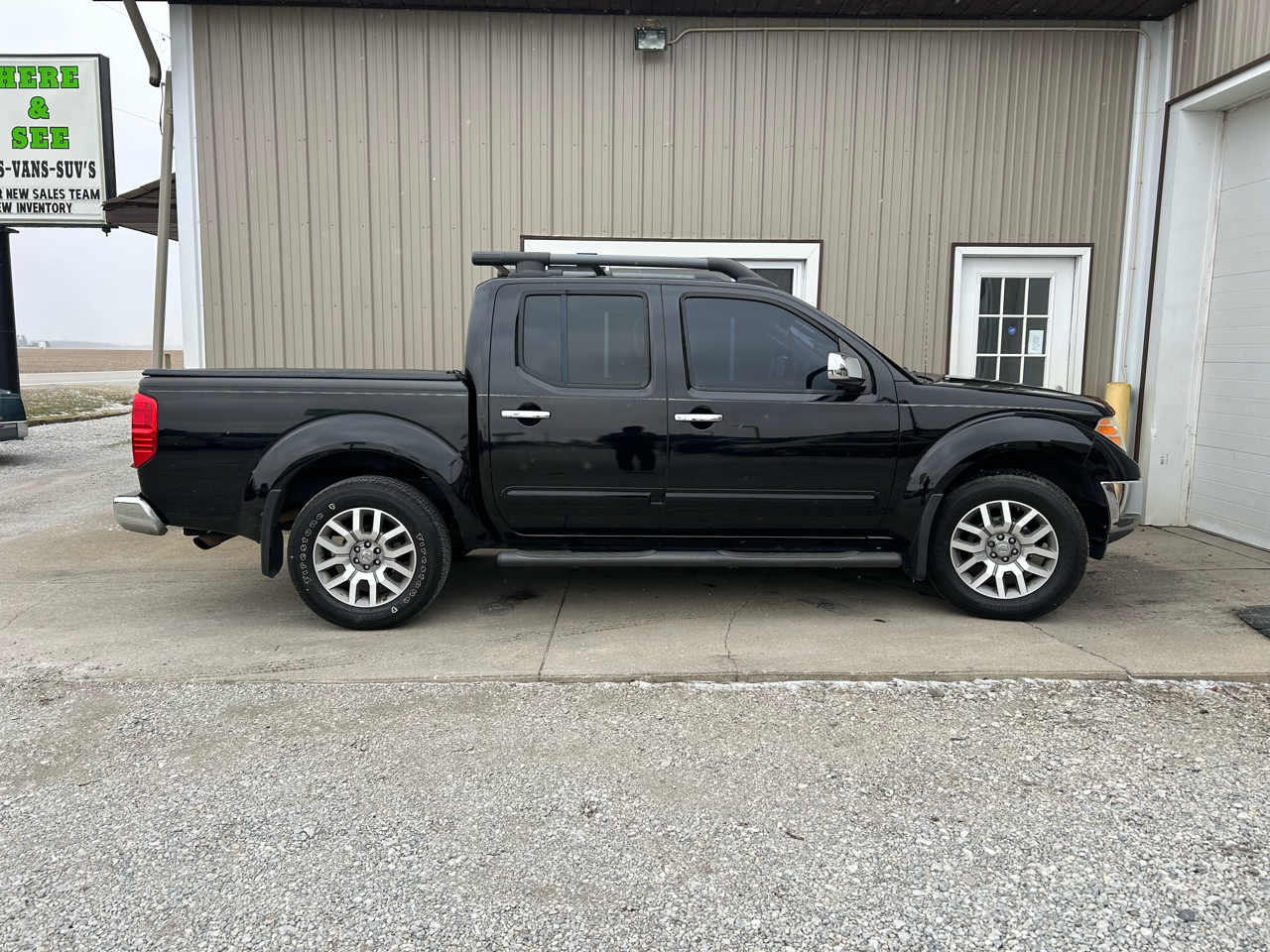 Nissan Frontier 4WD Crew Cab LWB Auto SL 2011