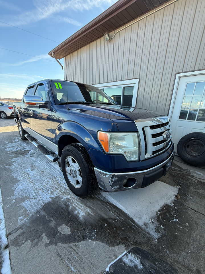 Ford F-150 2WD SuperCrew 139" XLT 2011