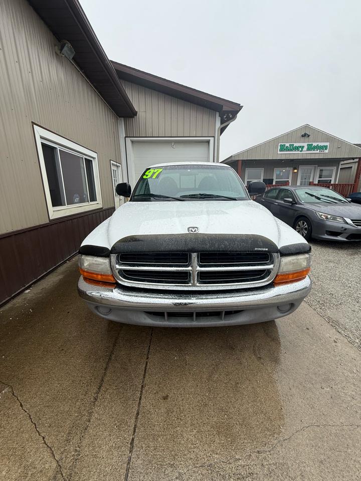 Dodge Dakota Club Cab 4WD 1997