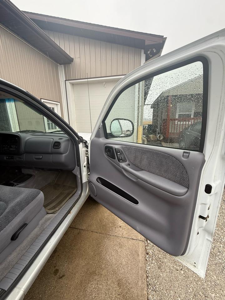 Dodge Dakota Club Cab 4WD 1997