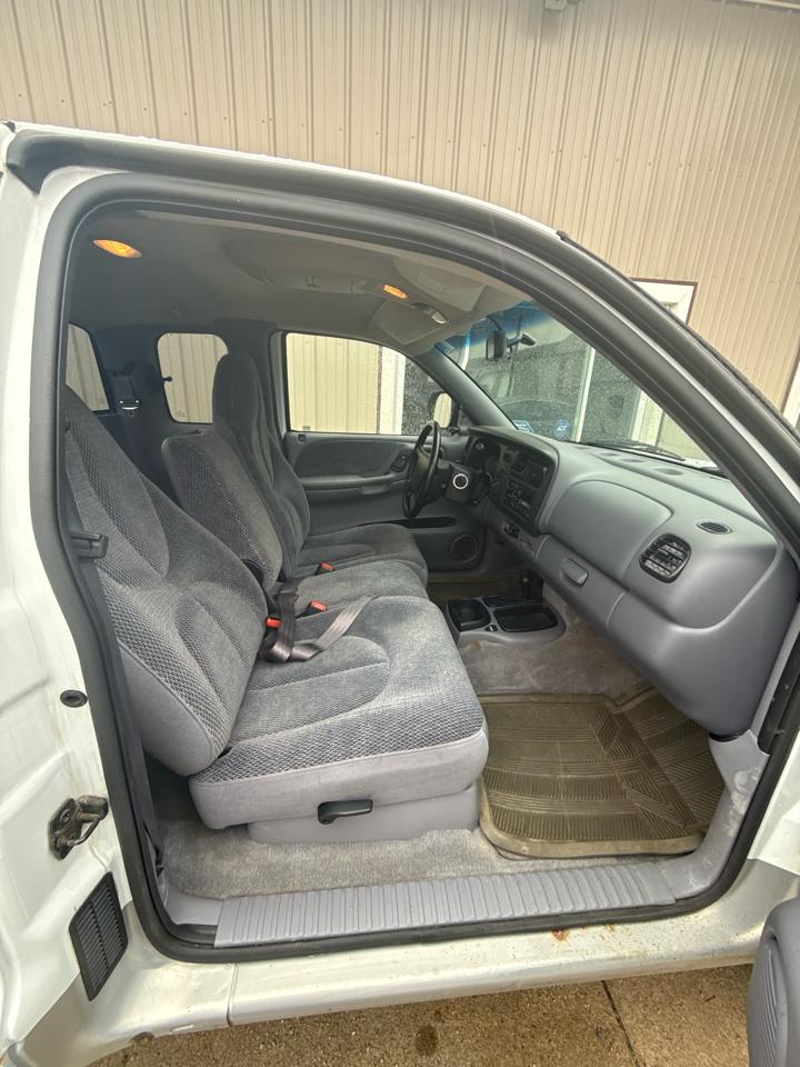 Dodge Dakota Club Cab 4WD 1997