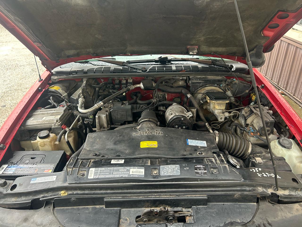 Chevrolet S10 Pickup Reg. Cab Short Bed 2WD 1996