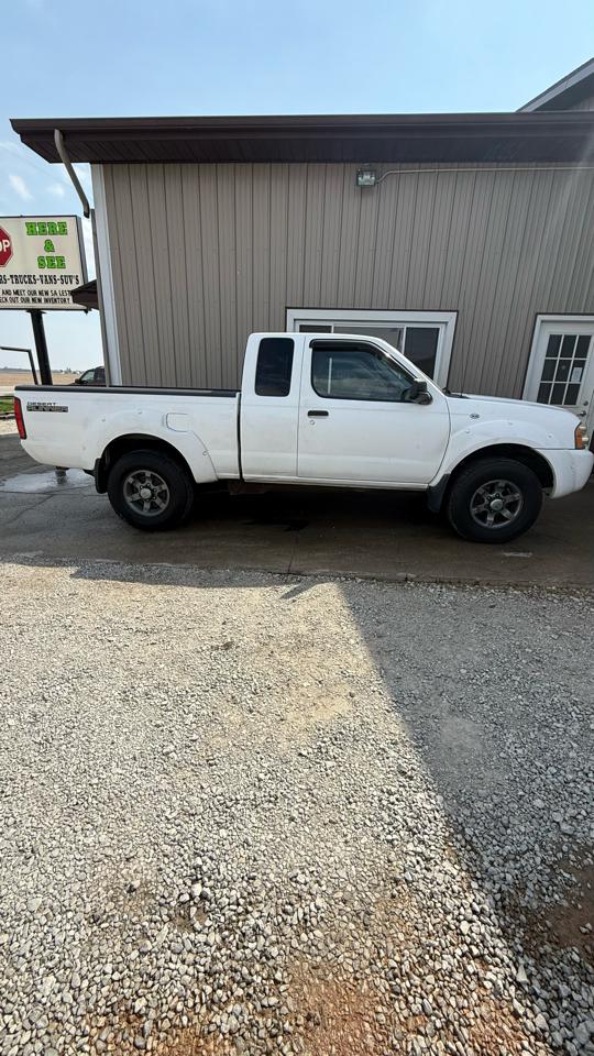 Nissan Frontier SE Desert Runner 2WD 2002