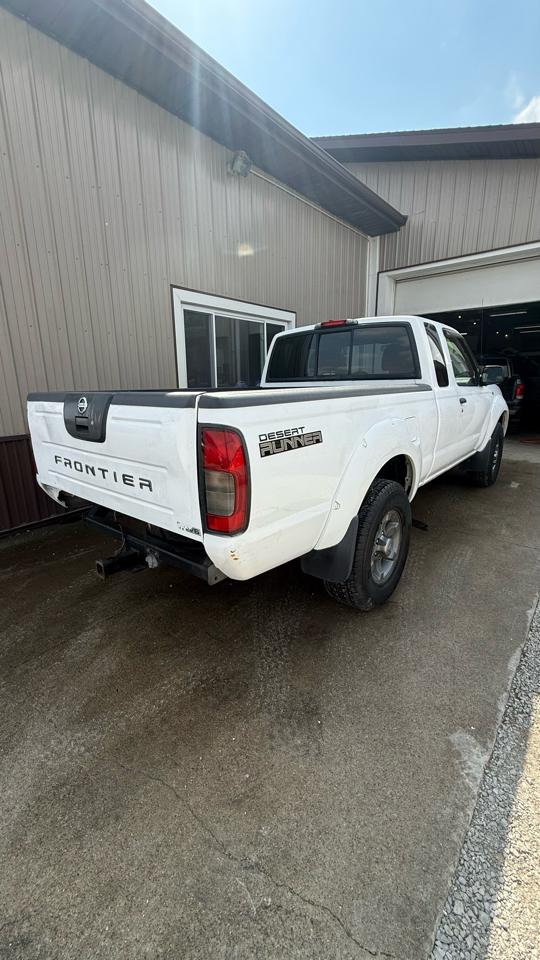 Nissan Frontier SE Desert Runner 2WD 2002