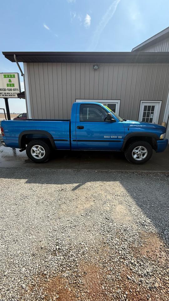 Dodge Ram 1500 Reg. Cab Long Bed 2WD 2000