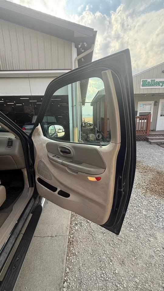 Ford F-150 4WD Supercab Flareside 145" FX4 2002