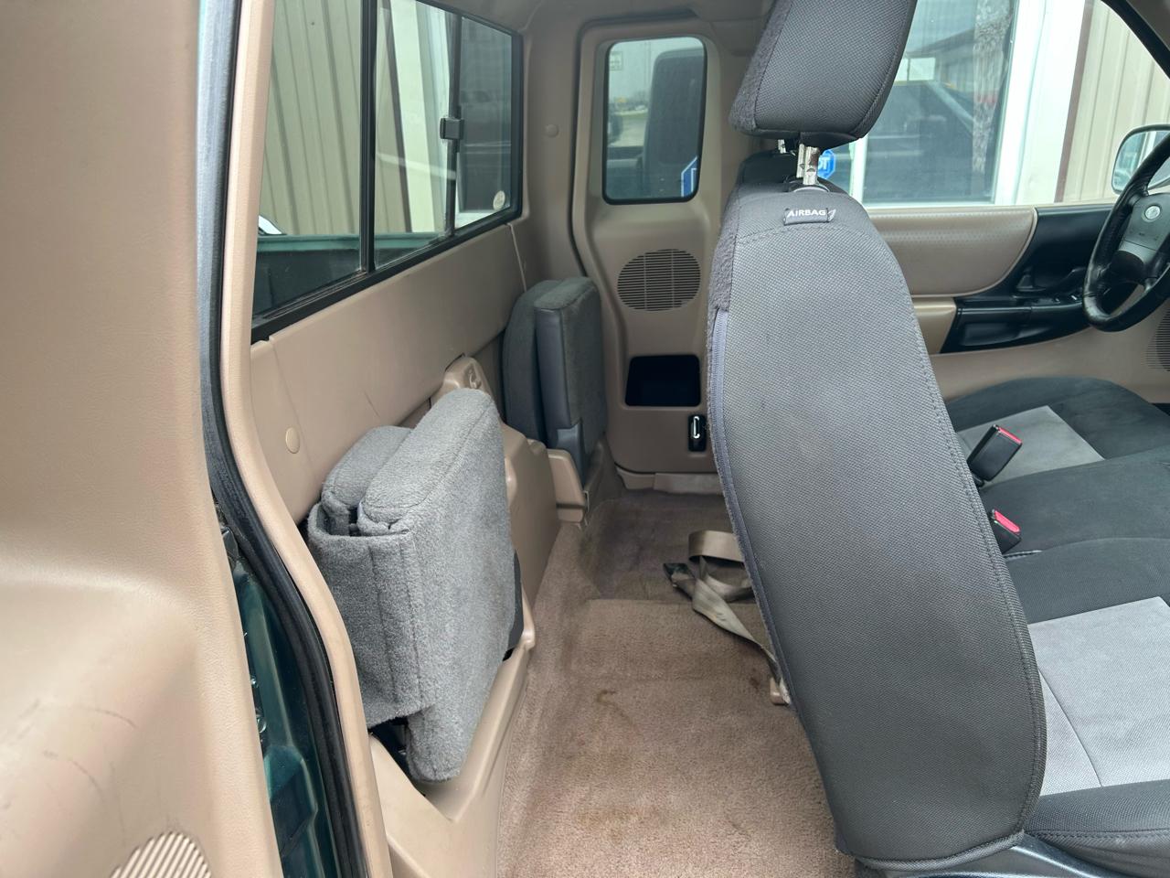 Ford Ranger 2WD SuperCab 126" XL 2000
