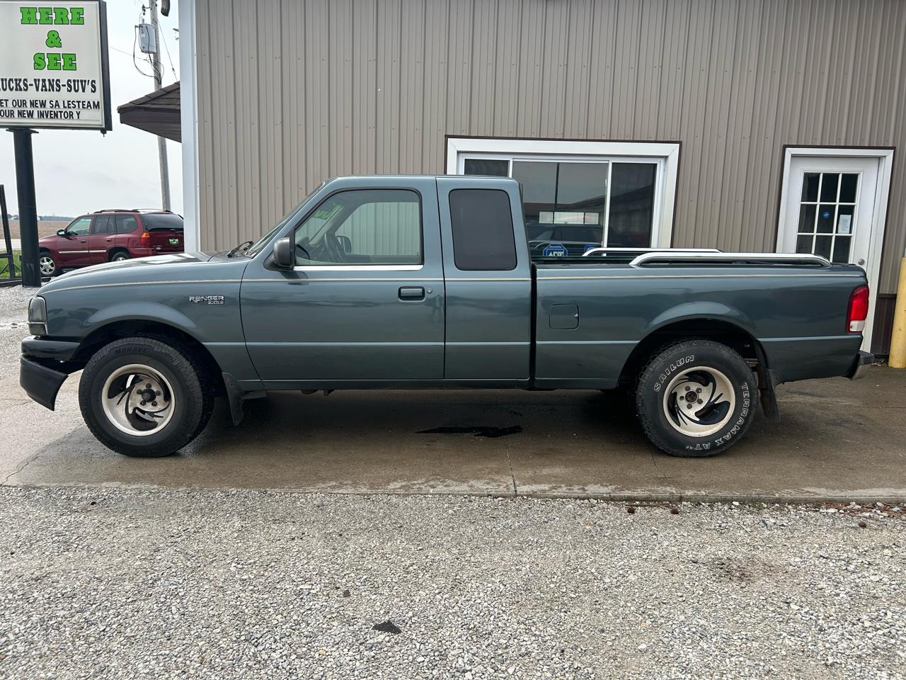 Ford Ranger 2WD SuperCab 126" XL 2000