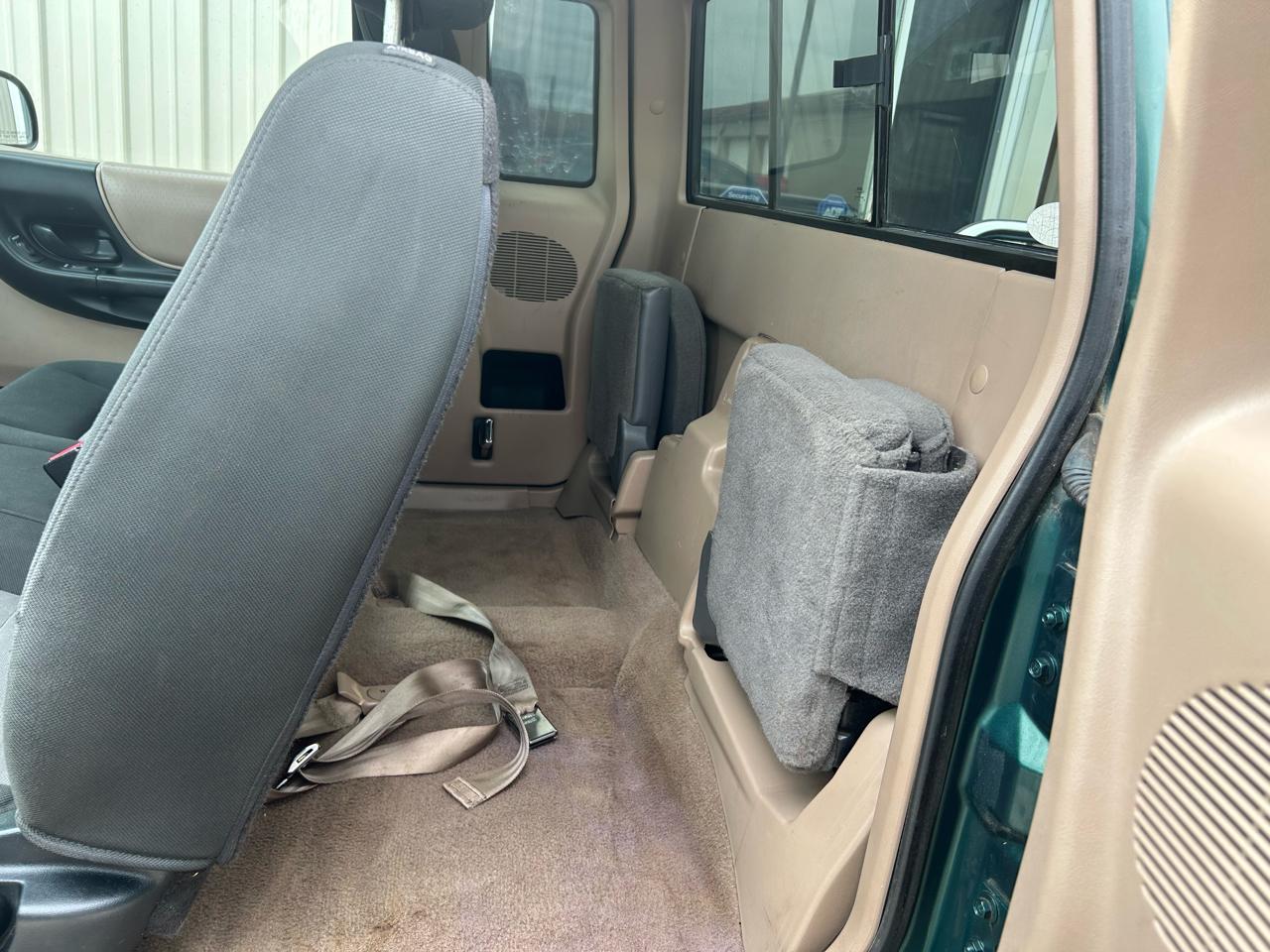 Ford Ranger 2WD SuperCab 126" XL 2000