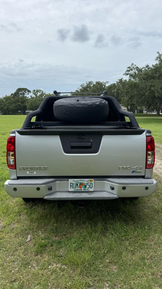 Nissan Frontier PRO-4X Crew Cab 5AT 4WD 2017