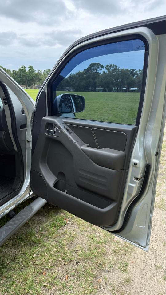 Nissan Frontier PRO-4X Crew Cab 5AT 4WD 2017